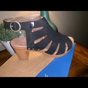 Dansko - Demetra - Size 10 (40)